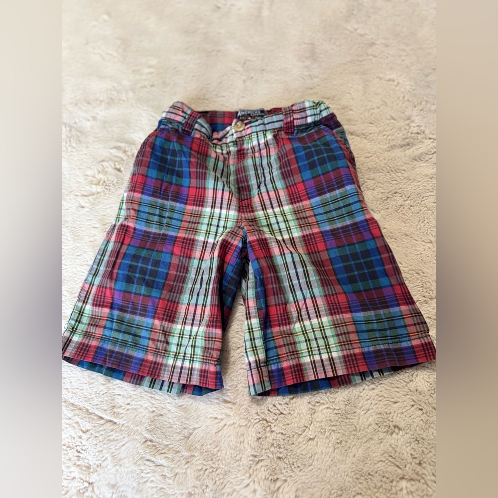 American Living plaid shorts with adjustable waist. Size 5